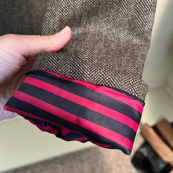 GAP Women's Charcoal Brown Blazer with Fuchsia Accents - Picture 3 of 7